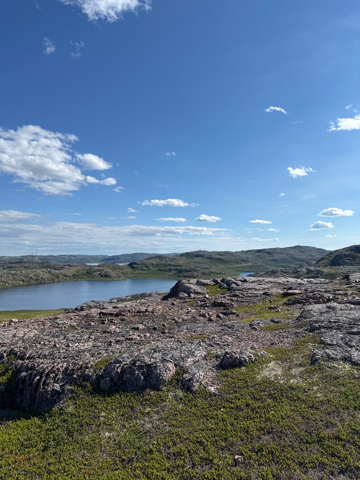 Selfie and landscape shots from Teriberka's rocky tundra coast