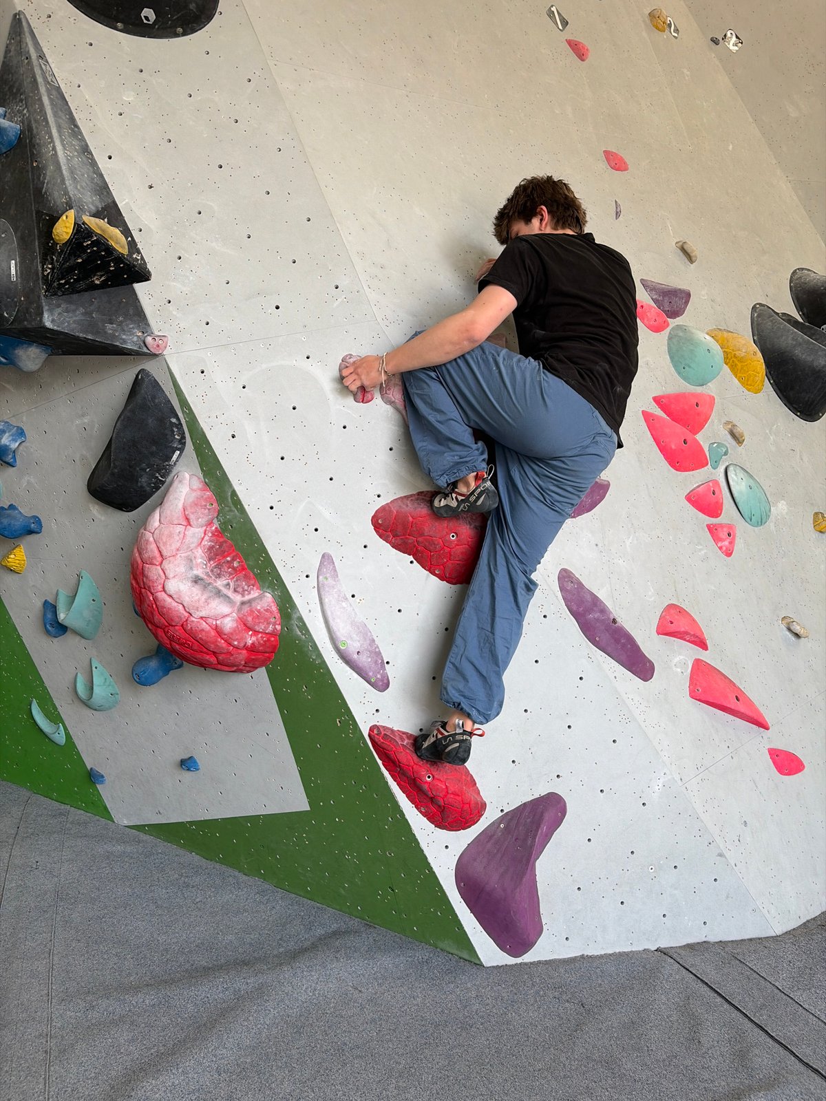 Indoor rock climbing session observed at Ipswich gym