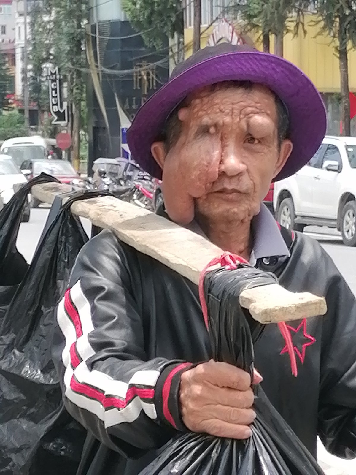 Morning street life documented across Sa Pa Ward, Vietnam
