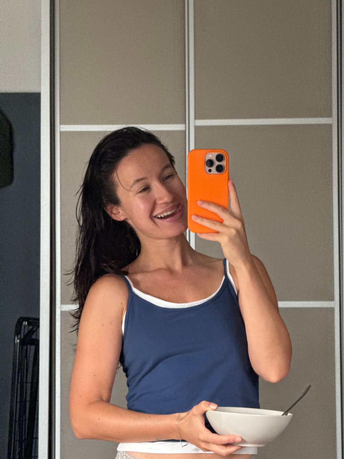 Morning at home: flowers, food, and selfies in Tel Aviv