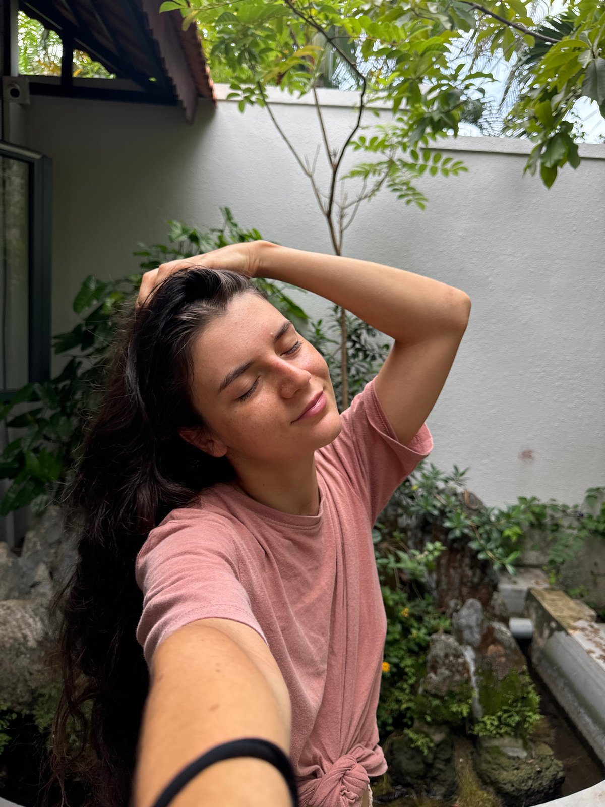 Selfies and a black cat chilling in Mũi Né