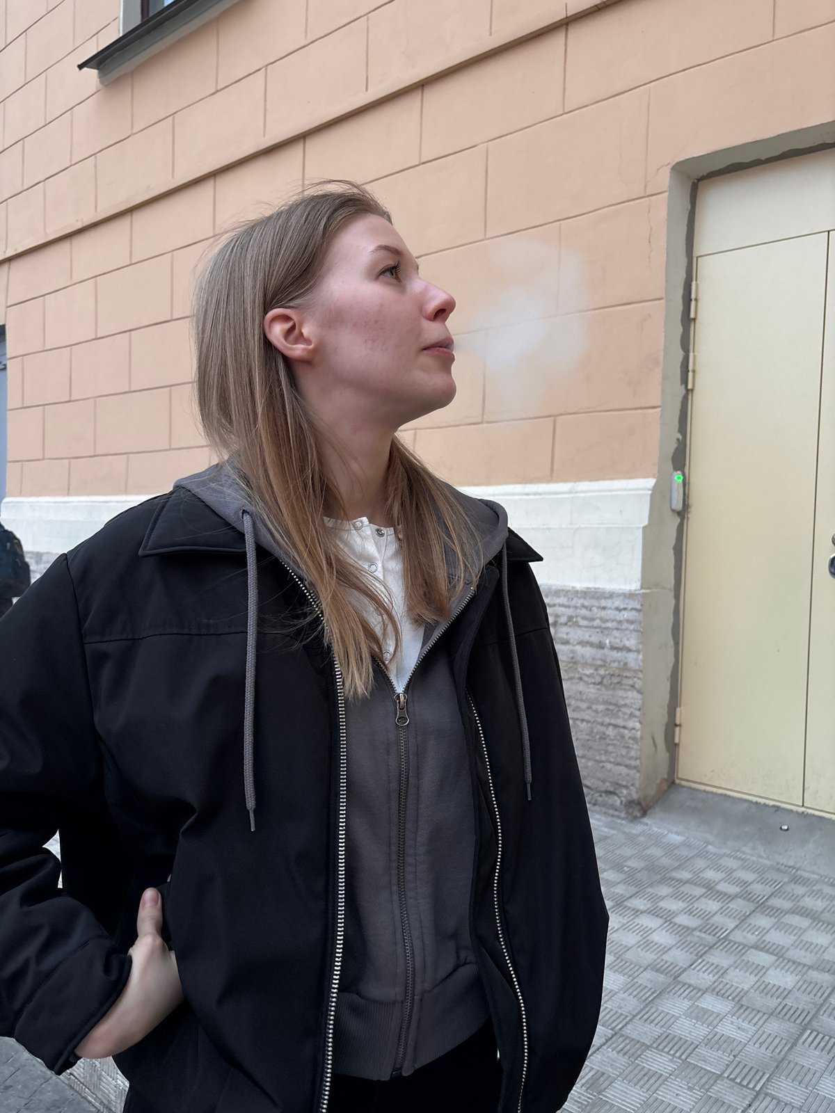Evening street life captured at Saint Petersburg's Galleria mall