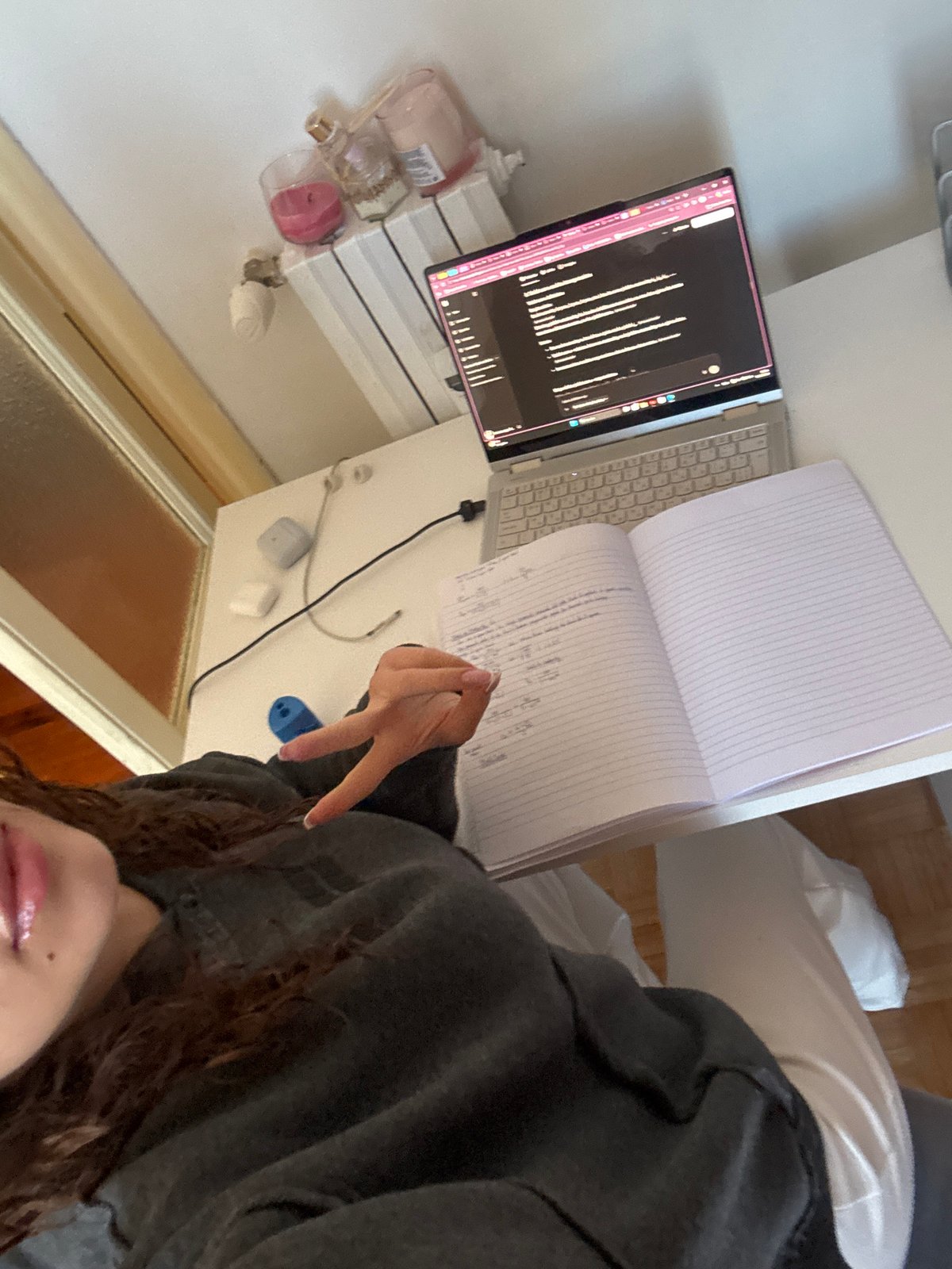 Student studies economics and programming at Milan workspace