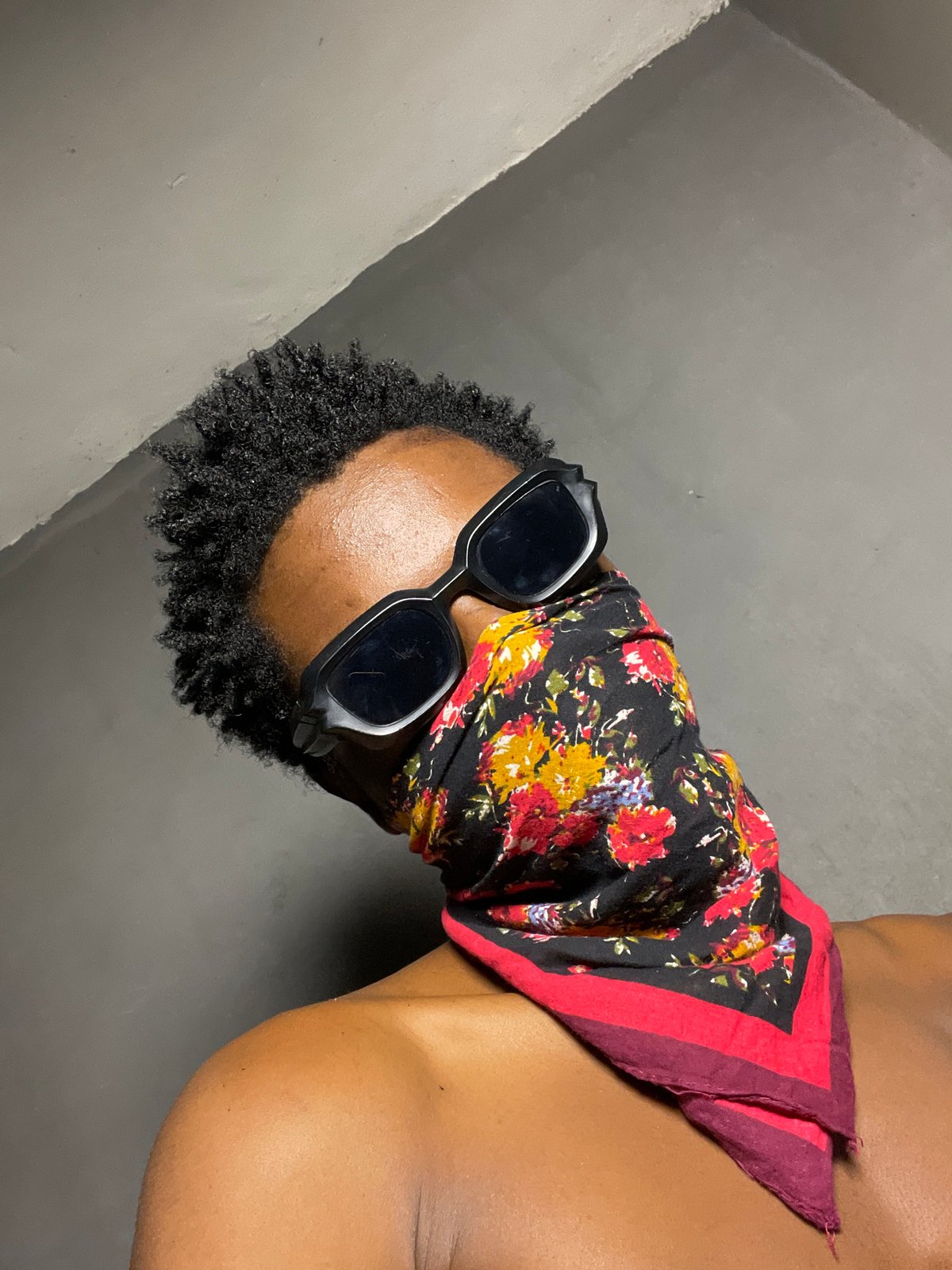 Styled portrait session in Nkpor, bandanas and cigarettes