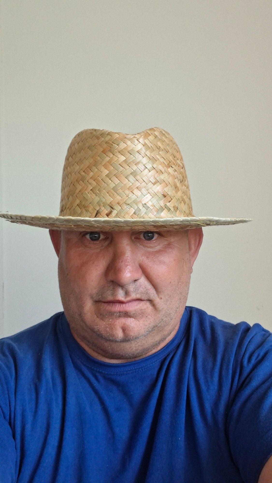 Selfie series in Hîncești, mixing hats and casual poses.