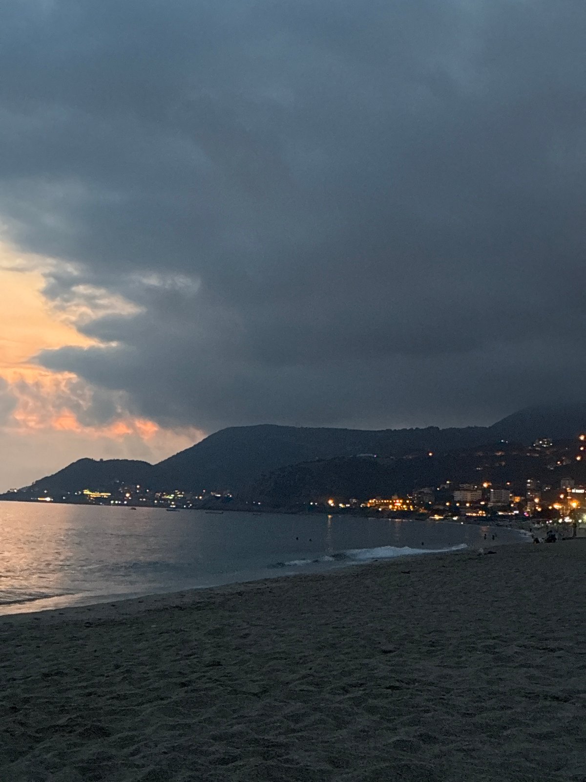 Twilight beach scenes documented across Alanya, Turkey coastline
