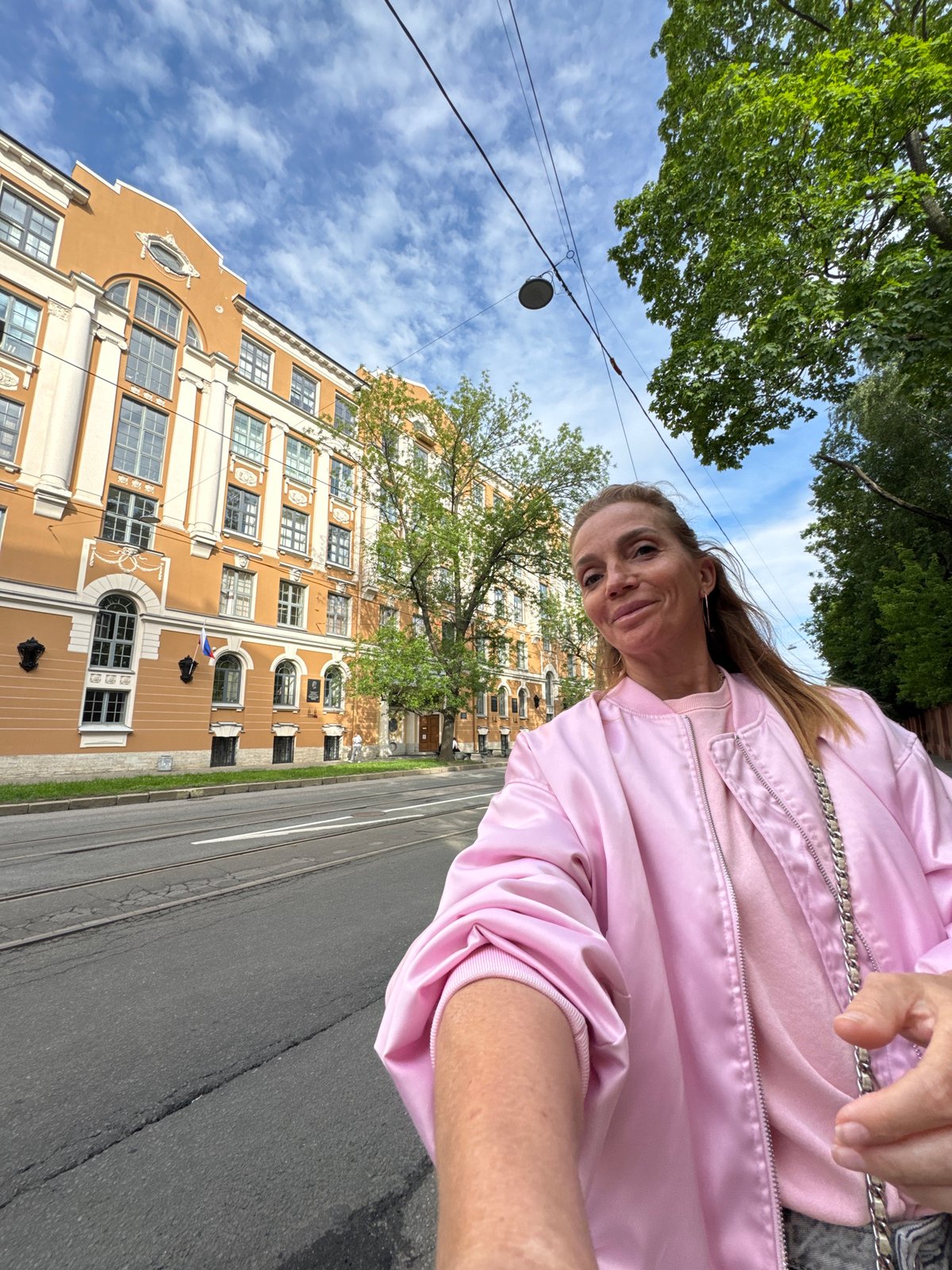 Afternoon around central Saint Petersburg by tram and metro
