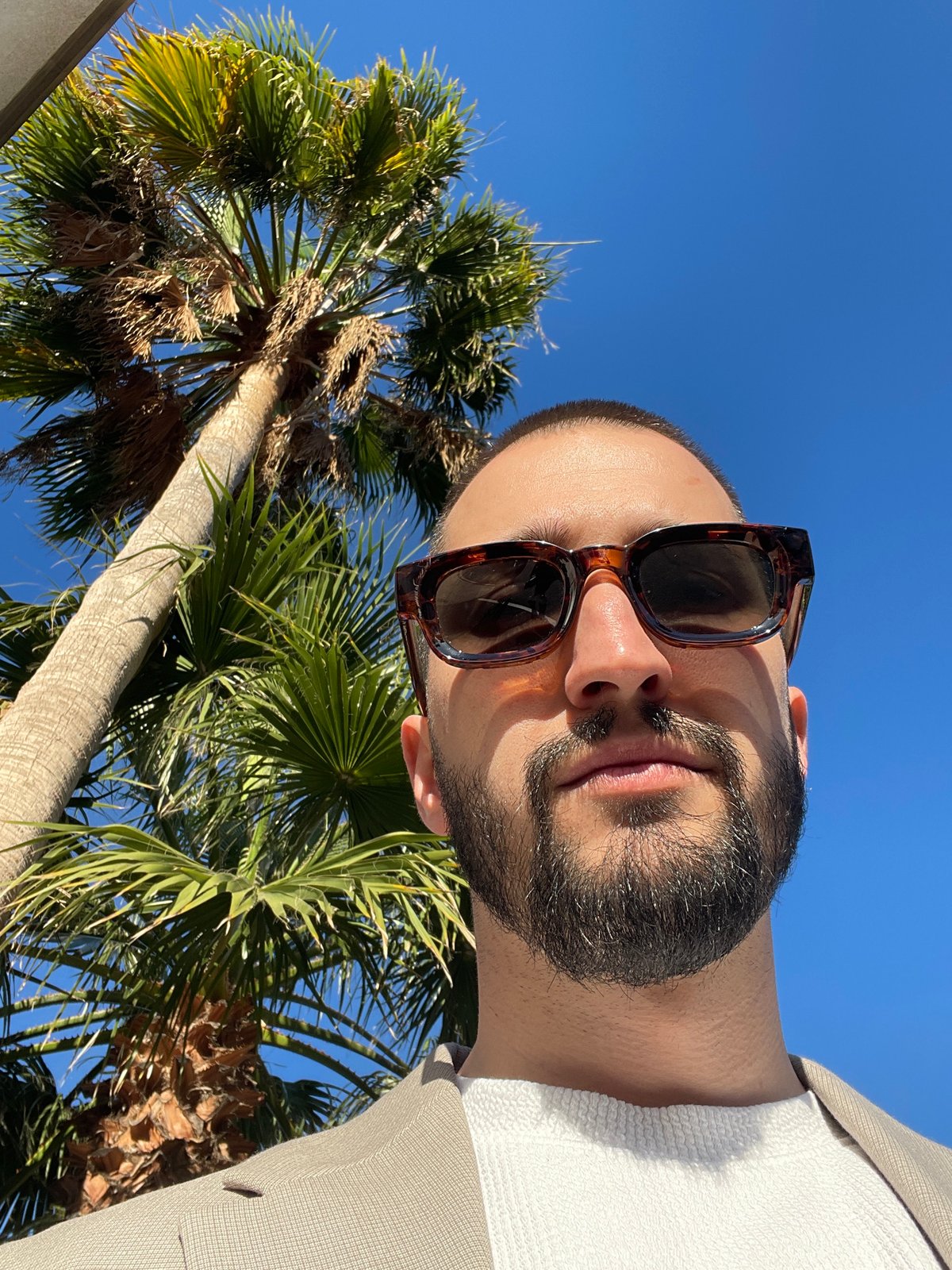 Morning photography session captures sunny moments in Tenerife