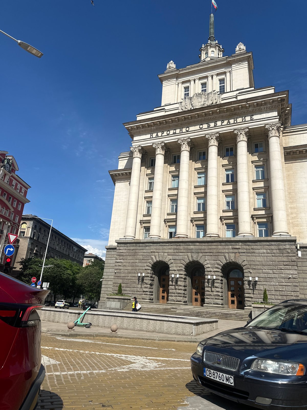 Driving through Sofia past monuments and neoclassical landmarks