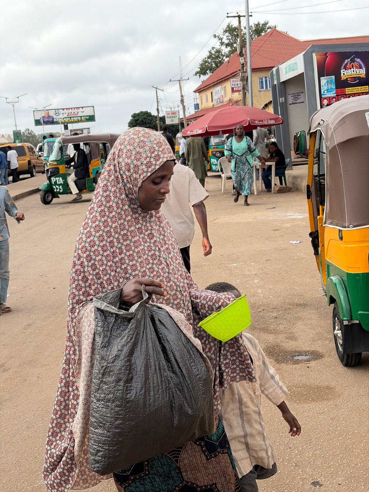 Morning street life documented in Gura Top, Nigeria