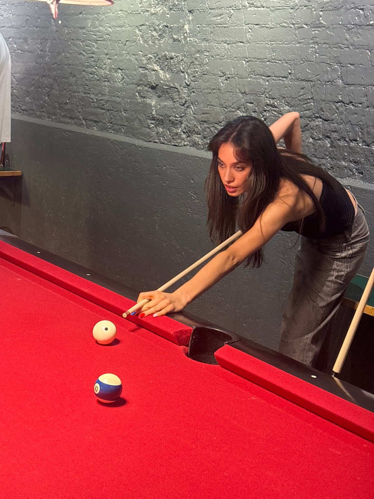 Early morning pool game documented in Mexico City venue