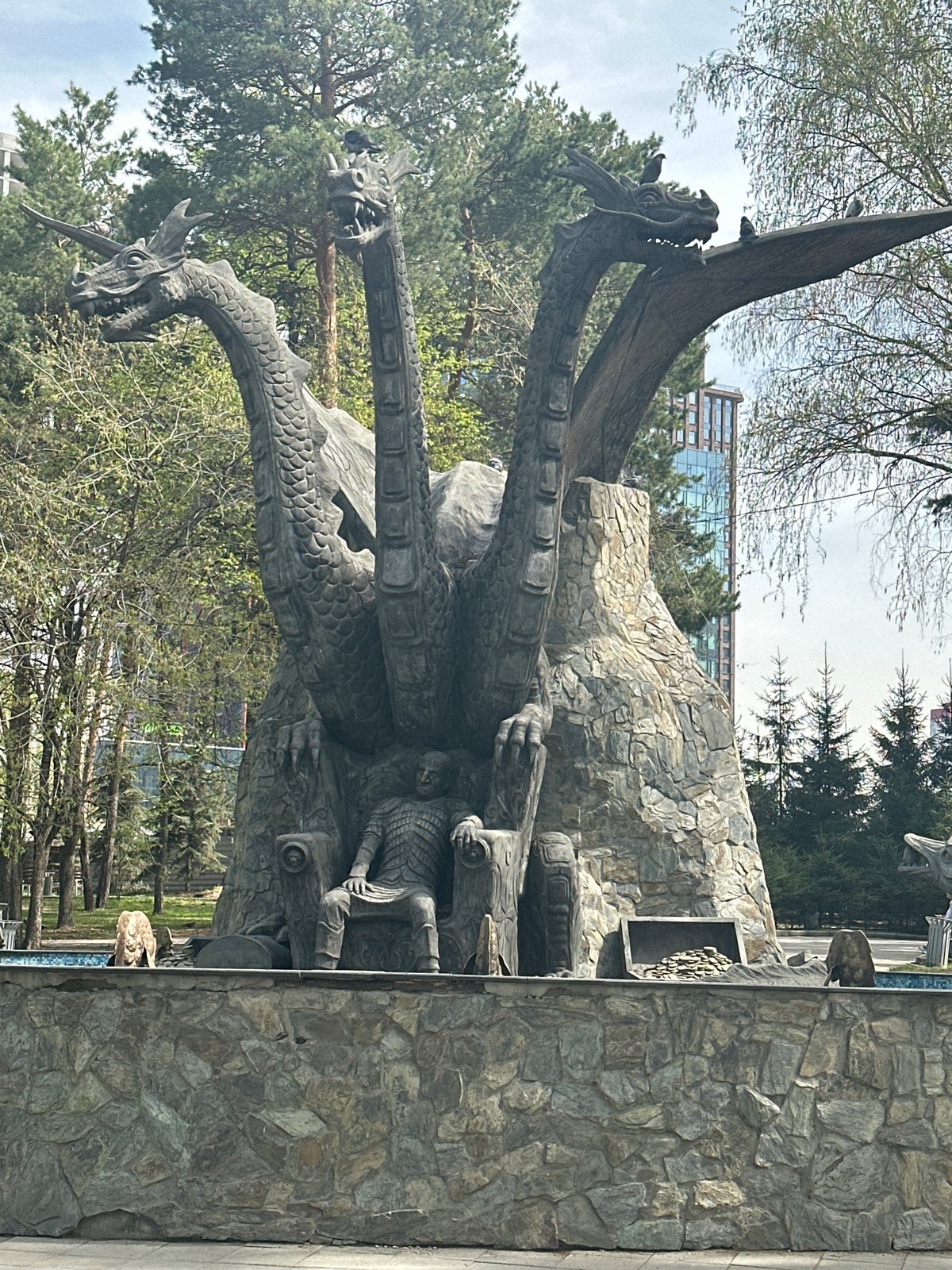 Morning scenes documented around dragon monument and church in Novosibirsk