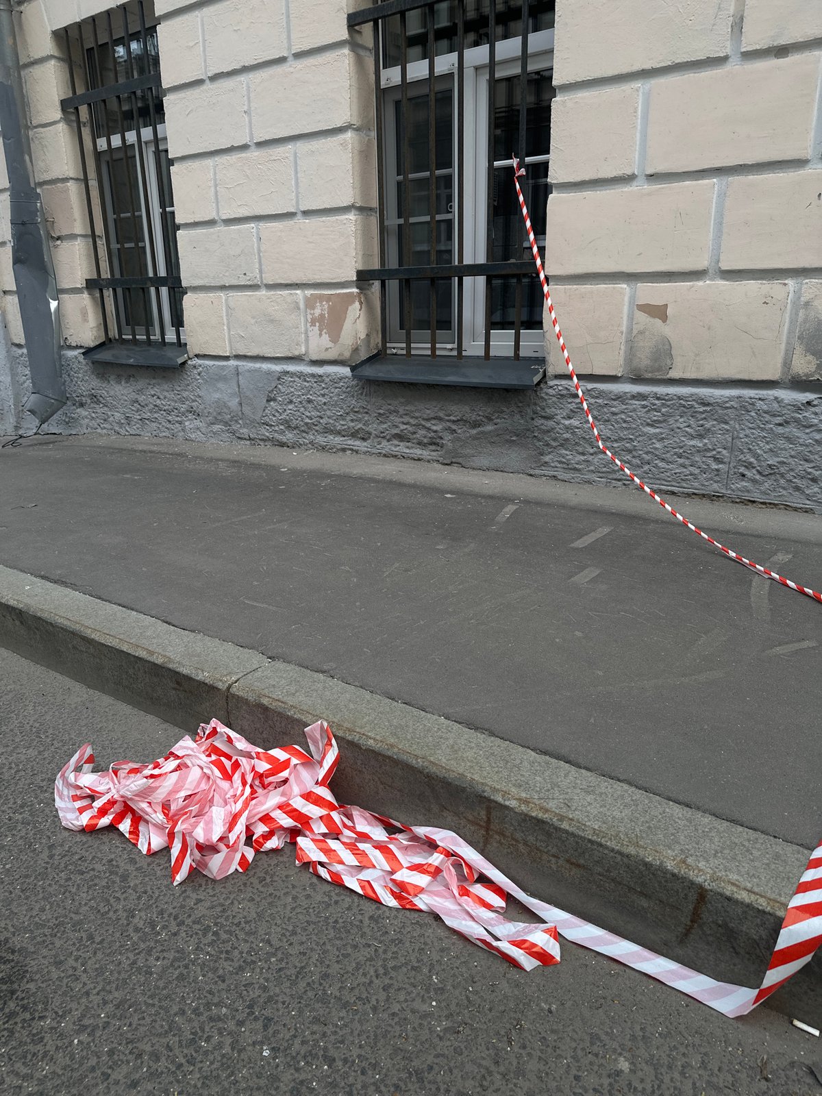 Caution tape documented on Moscow street
