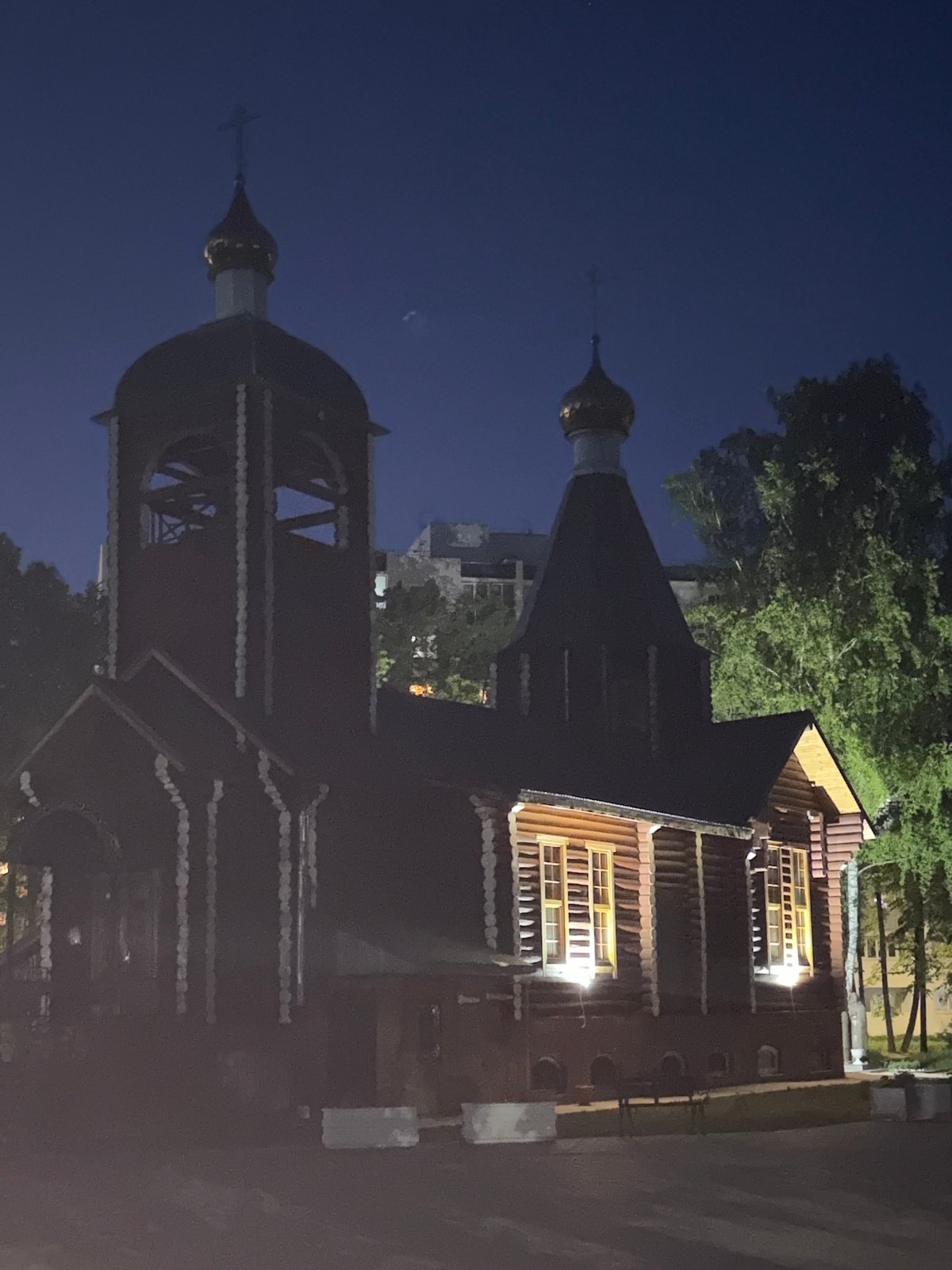 Evening life documented in Chaikovsky, Russia through casual moments