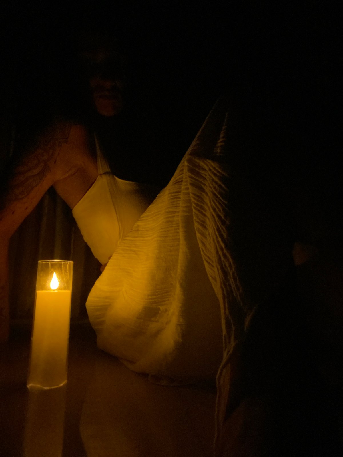 Candlelit evening scene in Mũi Né room