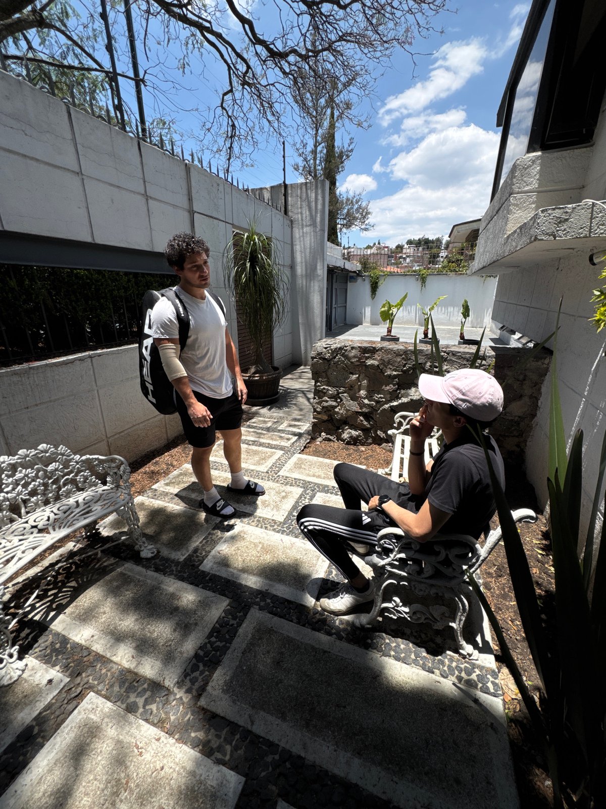 Mixed photography session documented in Mexico City afternoon
