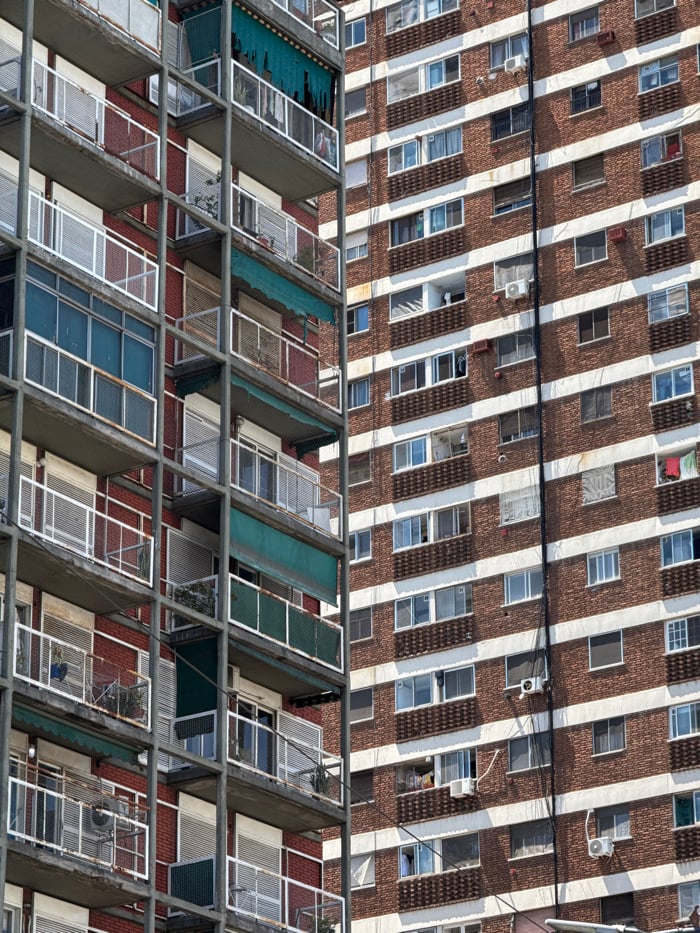 Buenos Aires Daily Life: Balconies, Dancing, Transit Captured