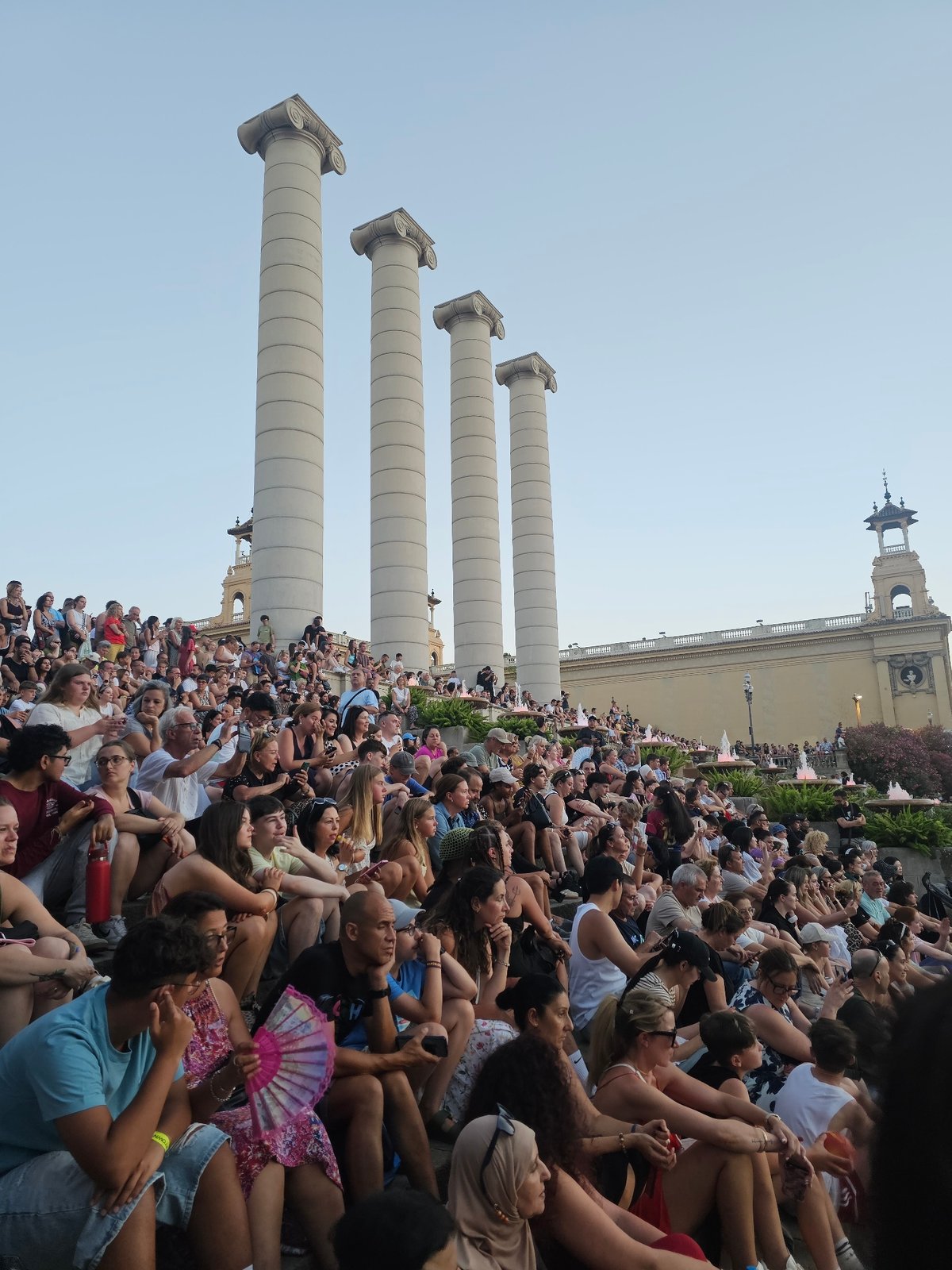Crowds fill Montjuïc for the Magic Fountain light show at dusk
