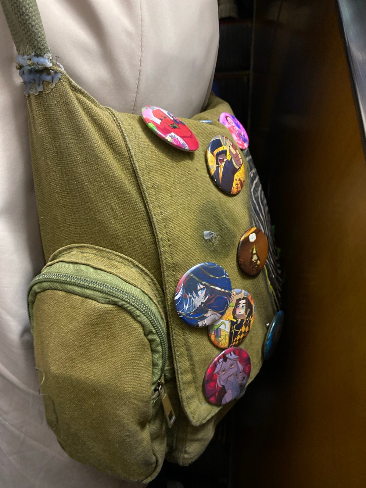 Anime bag and children's monument captured in Saint Petersburg