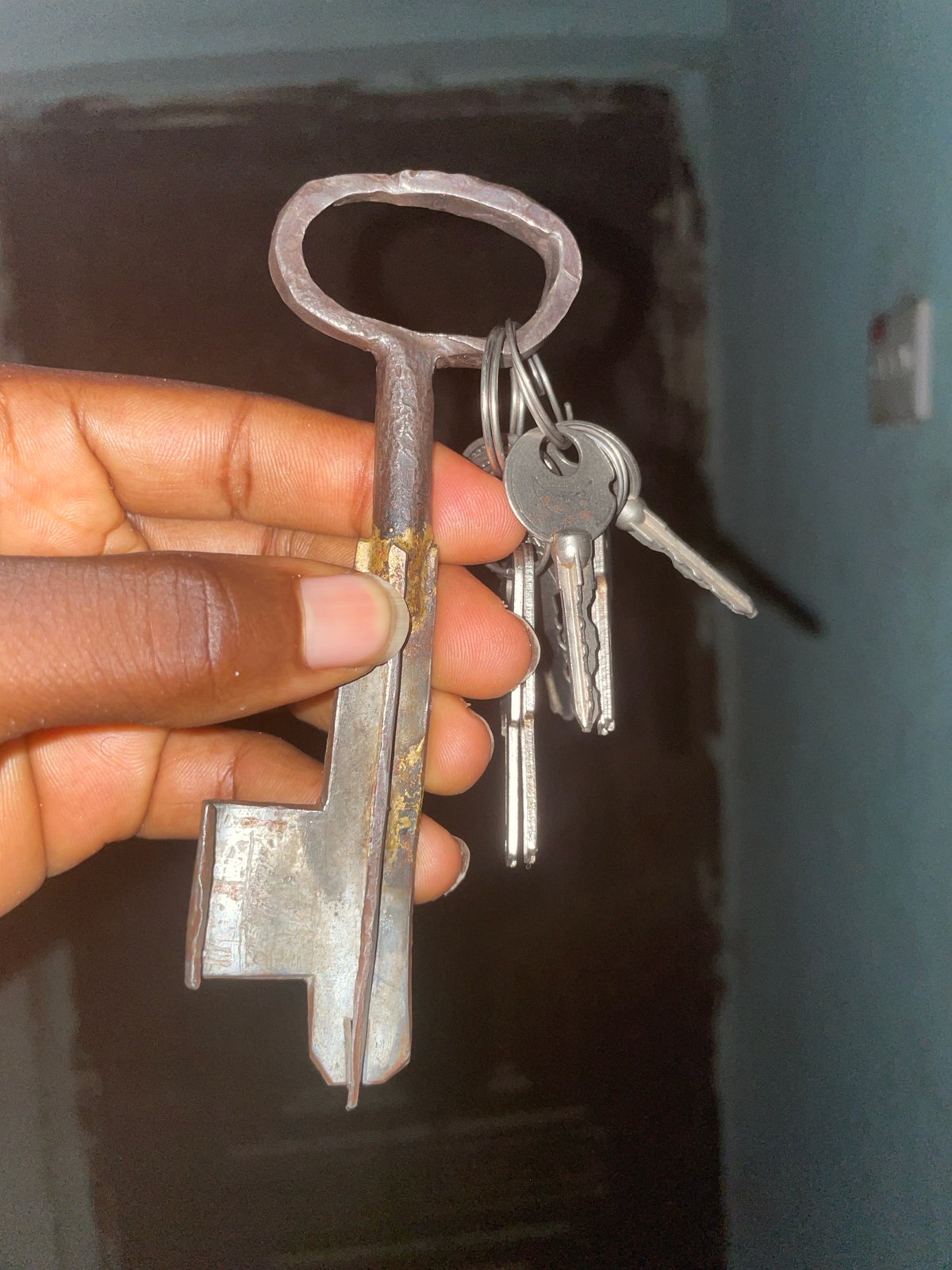 Witness documents everyday objects in Jalingo over 10 minutes