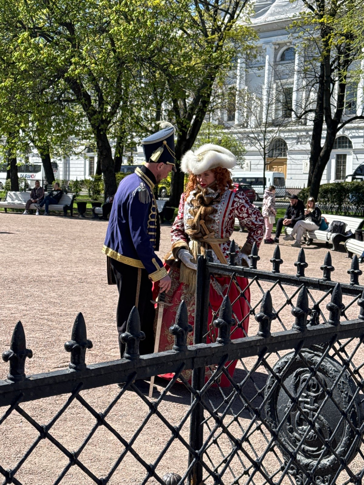 Tourist activity documented at Saint Petersburg's Palace Square monuments
