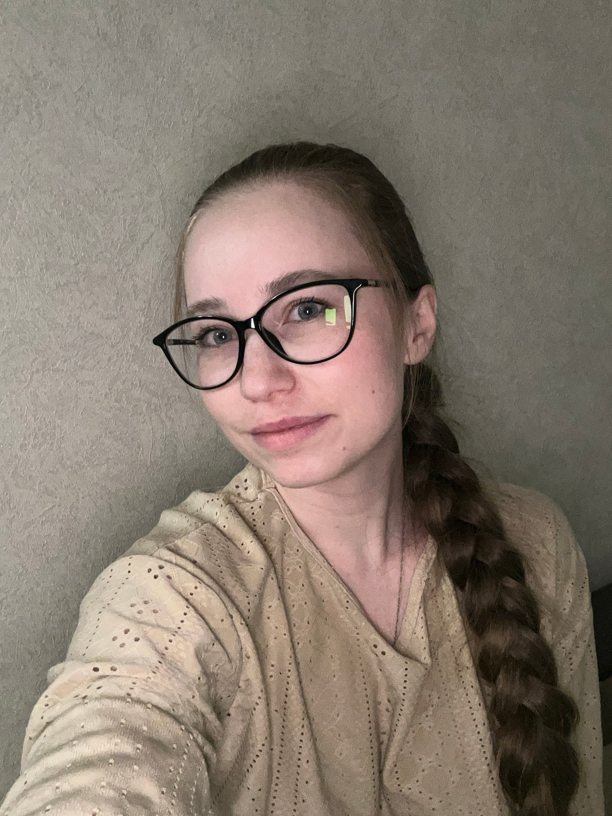 Evening home cooking session documented in Saint Petersburg apartment