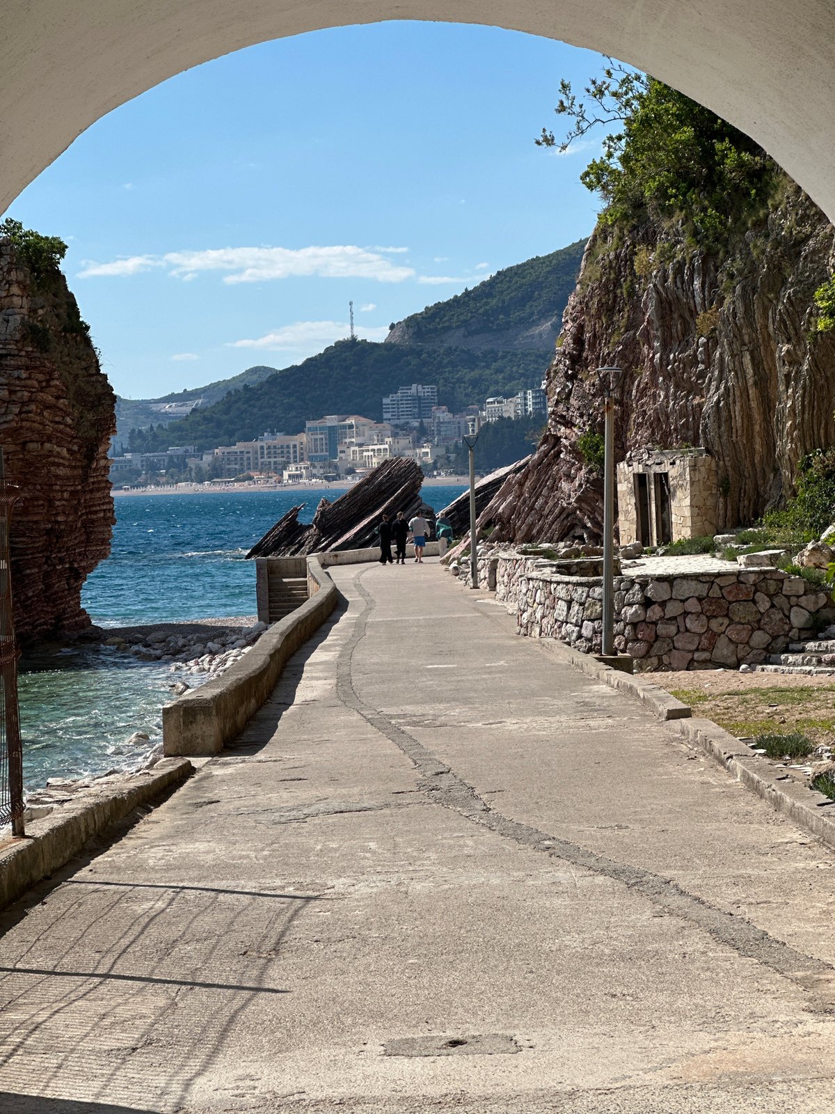 Coastal walkway and cliffs documented in Boreti, Montenegro