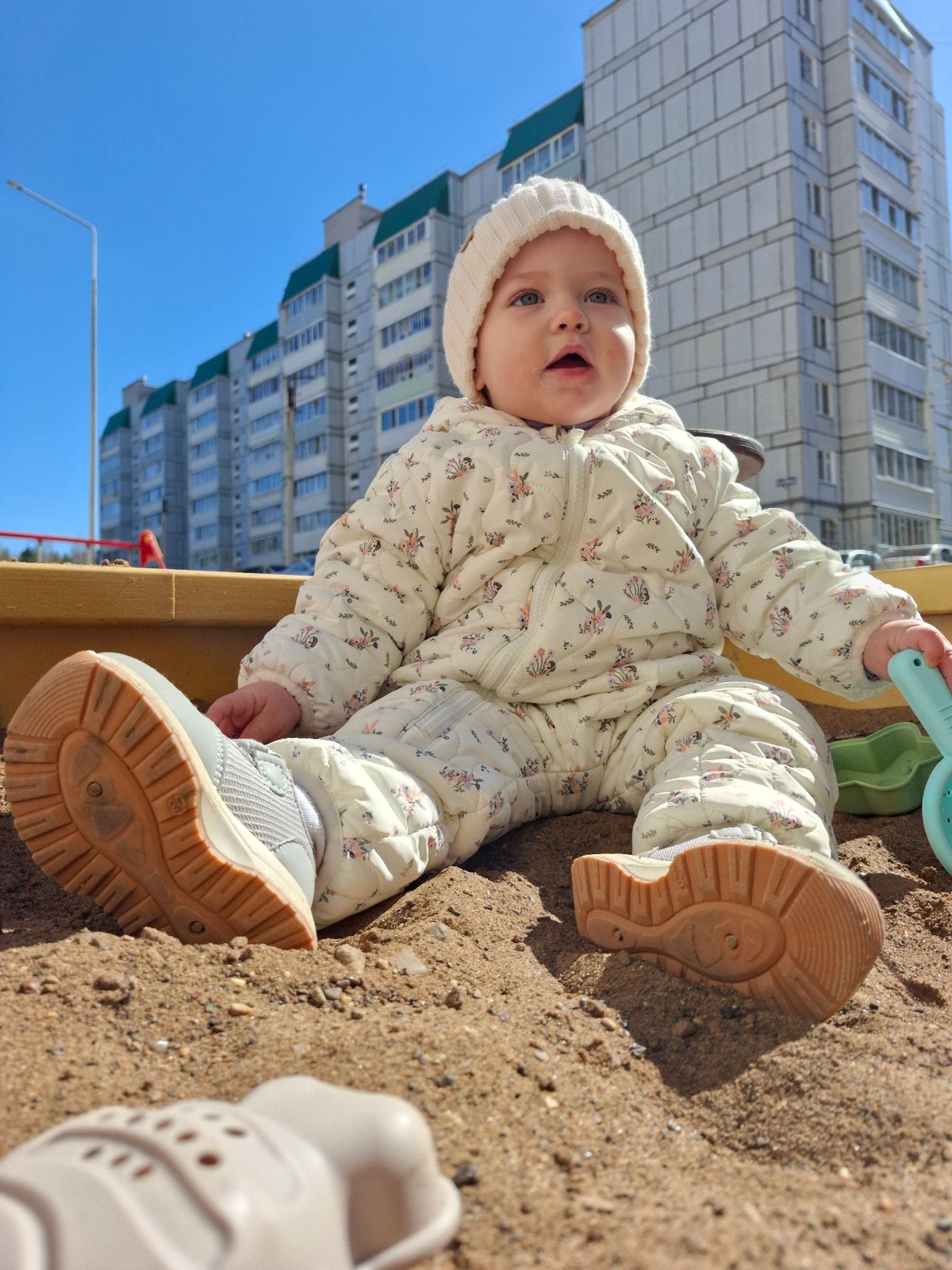 Family life documented across Chaikovsky, Russia morning hours