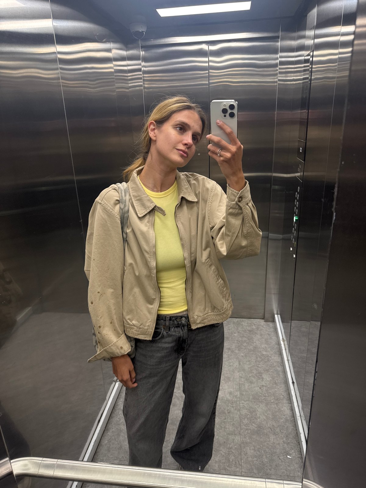 Woman Documents Rainy Afternoon in Tbilisi Through Personal Journey