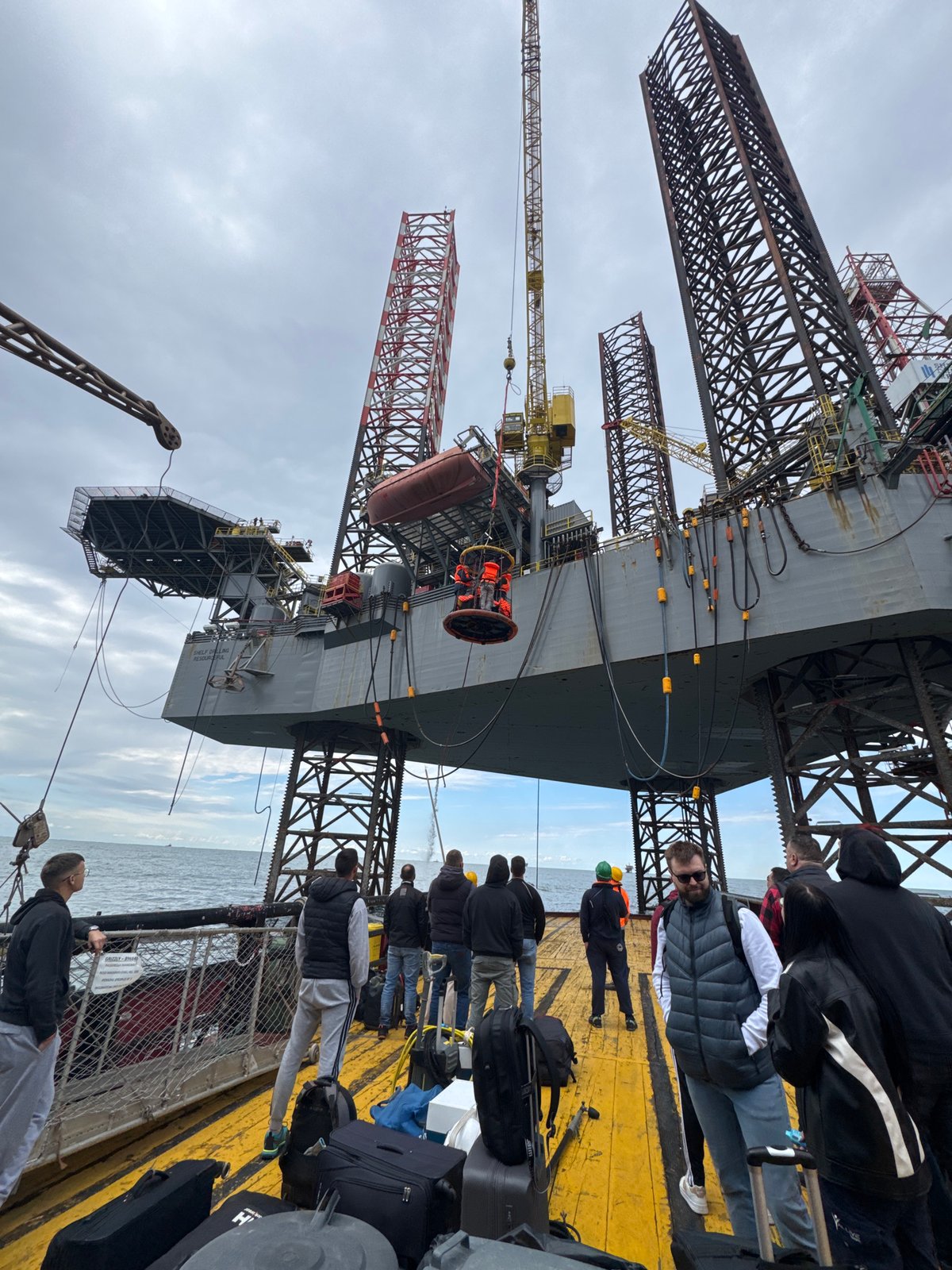 Offshore drilling operations documented in Italian waters
