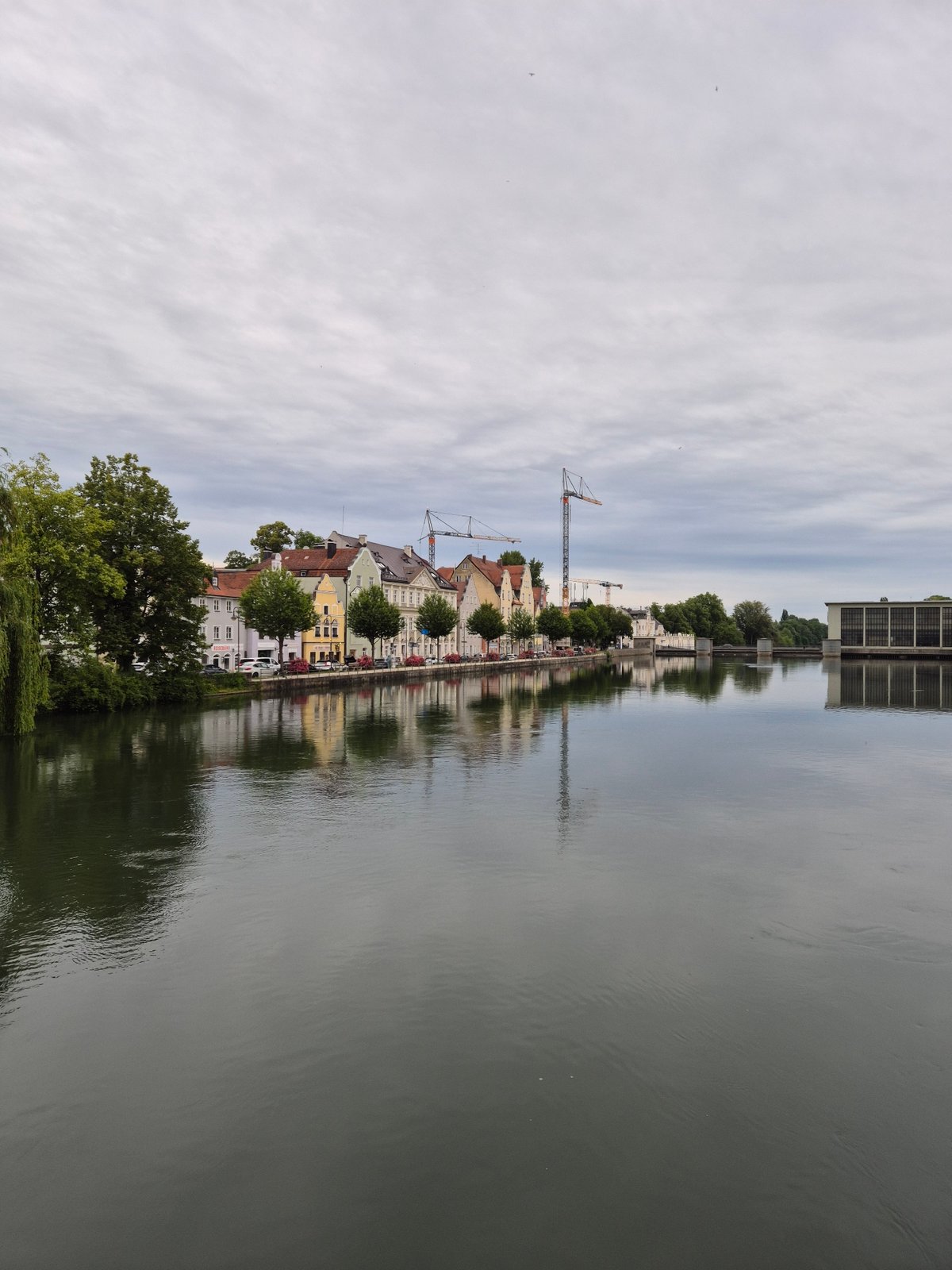 Evening stroll through historic Landshut captures Bavarian old town