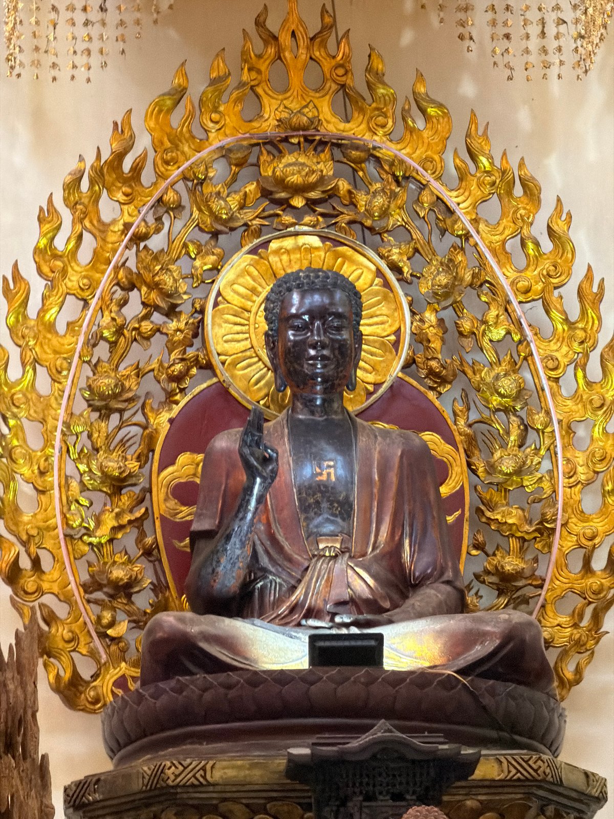 Morning temple visit documented in Nha Trang Buddhist shrine