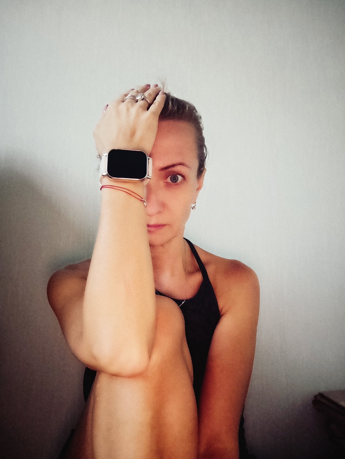 Indoor selfie session in a Moscow apartment, mid-July