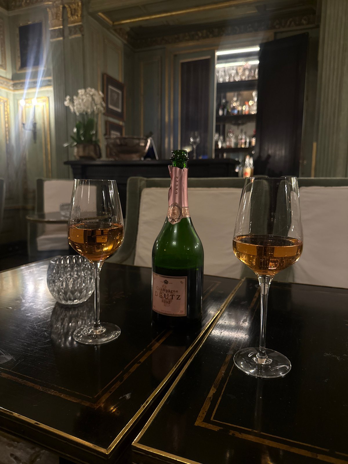 Wine service documented at upscale Paris establishment