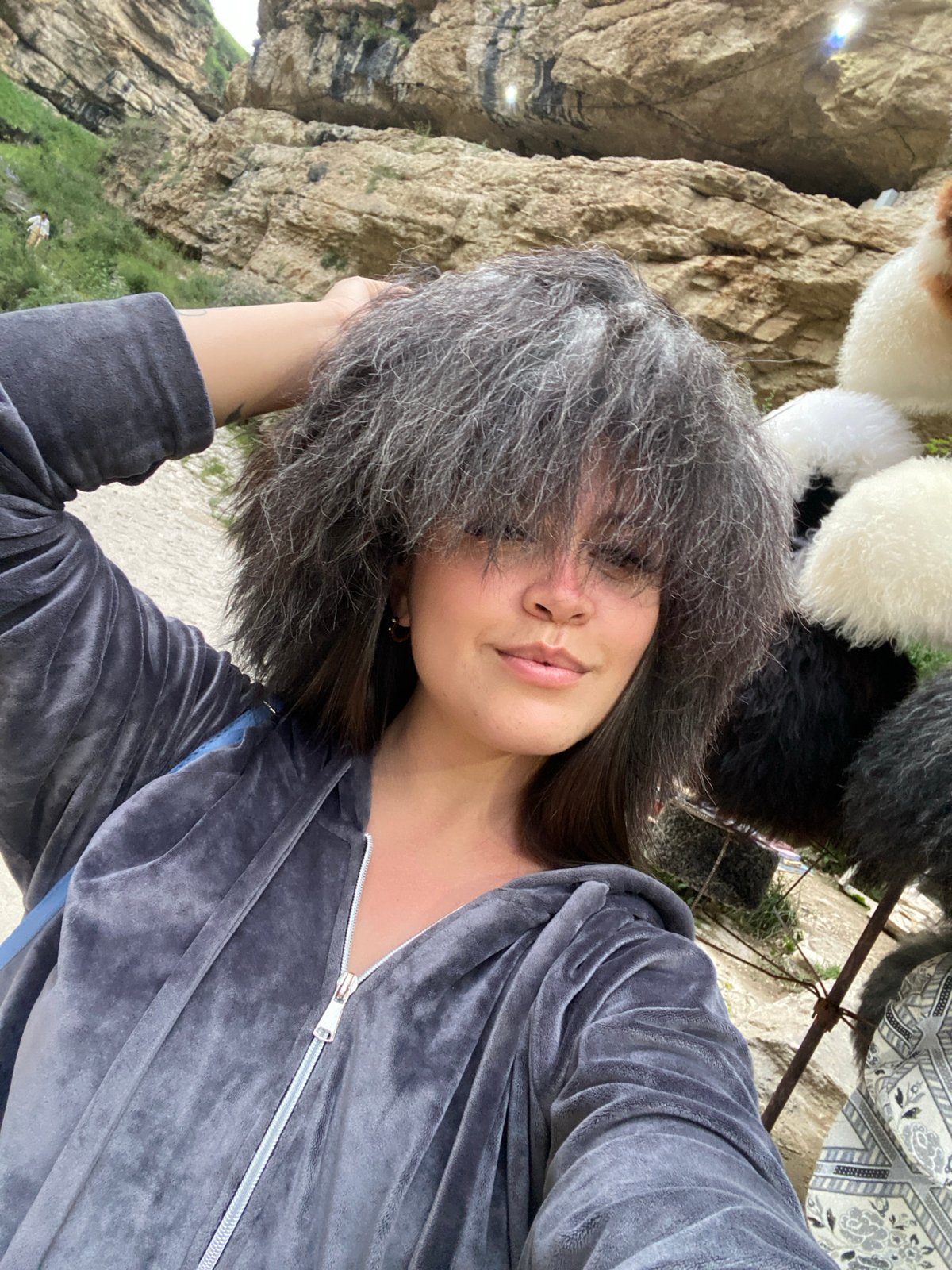 Afternoon stop at Salta gorge — scenery, selfies, local stall