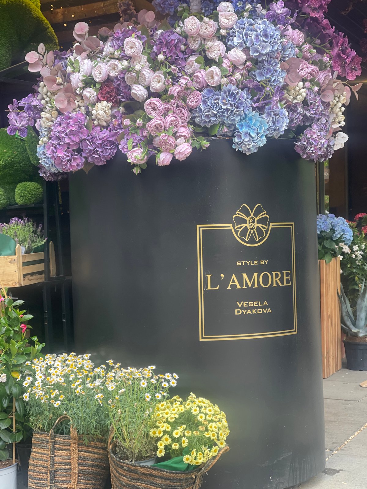 Colorful L'AMORE florist shop draws selfie-takers in Sofia