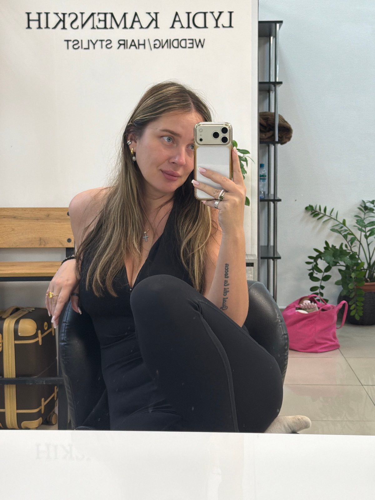 Woman documents hair salon visit in Chaikovsky, Russia