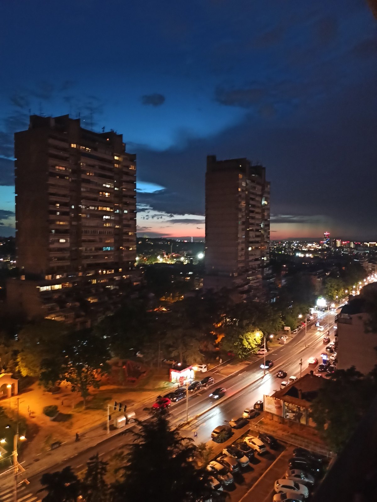 Nighttime residential scene captured in Belgrade's Vozdovac district