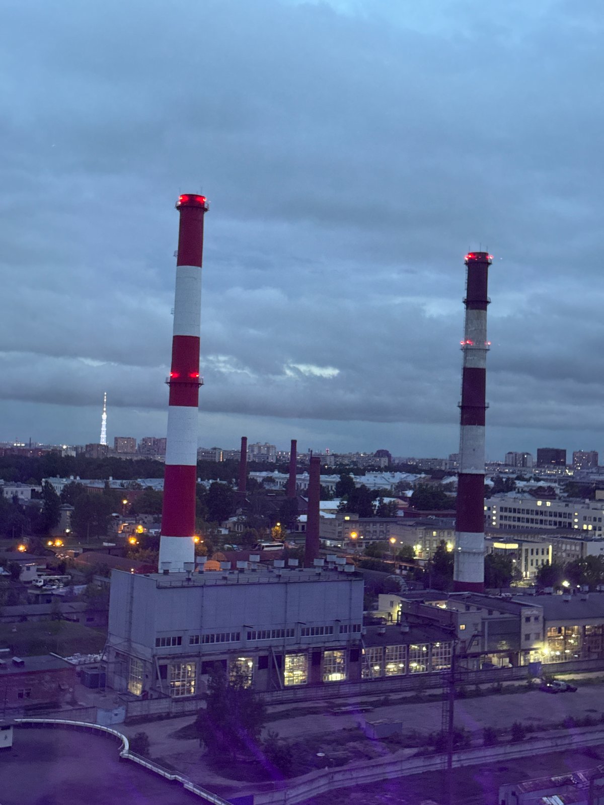 Evening scenes captured in Lednevo showing industrial and residential areas