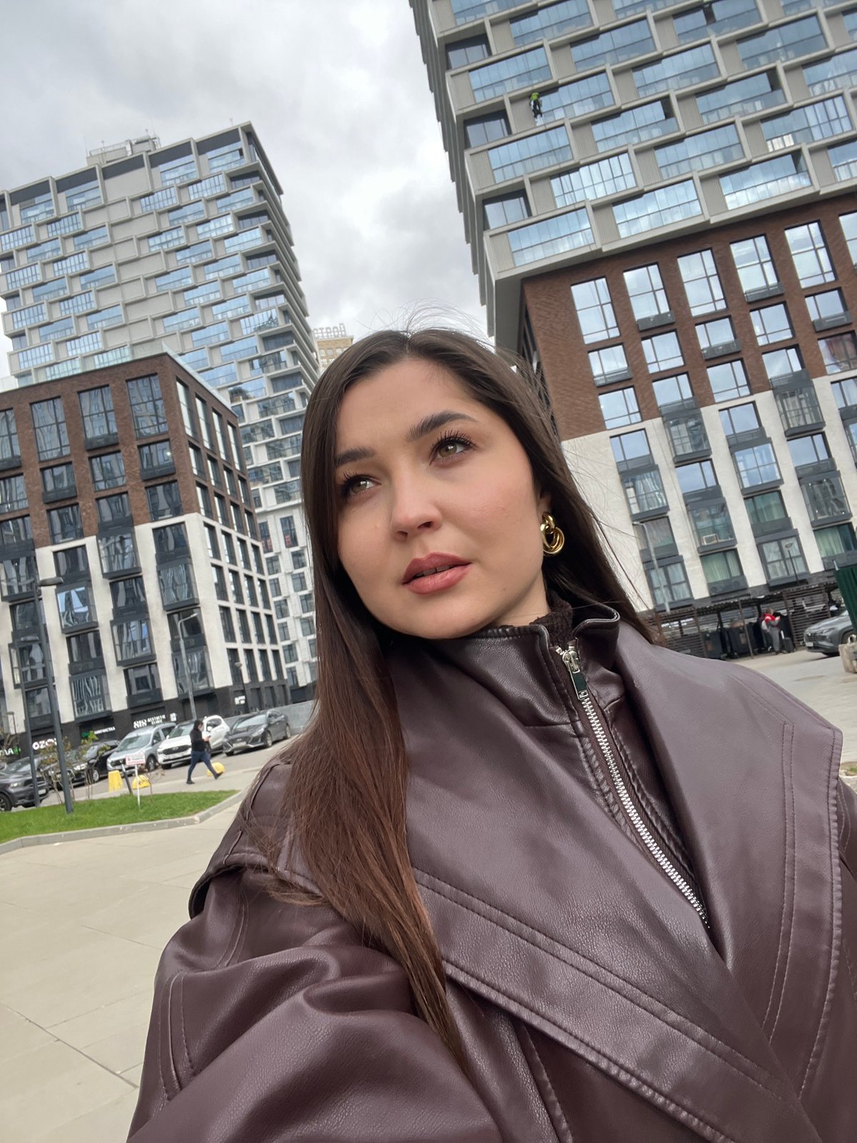 Woman photographed at Gorki Gorod residential complex in Khimki