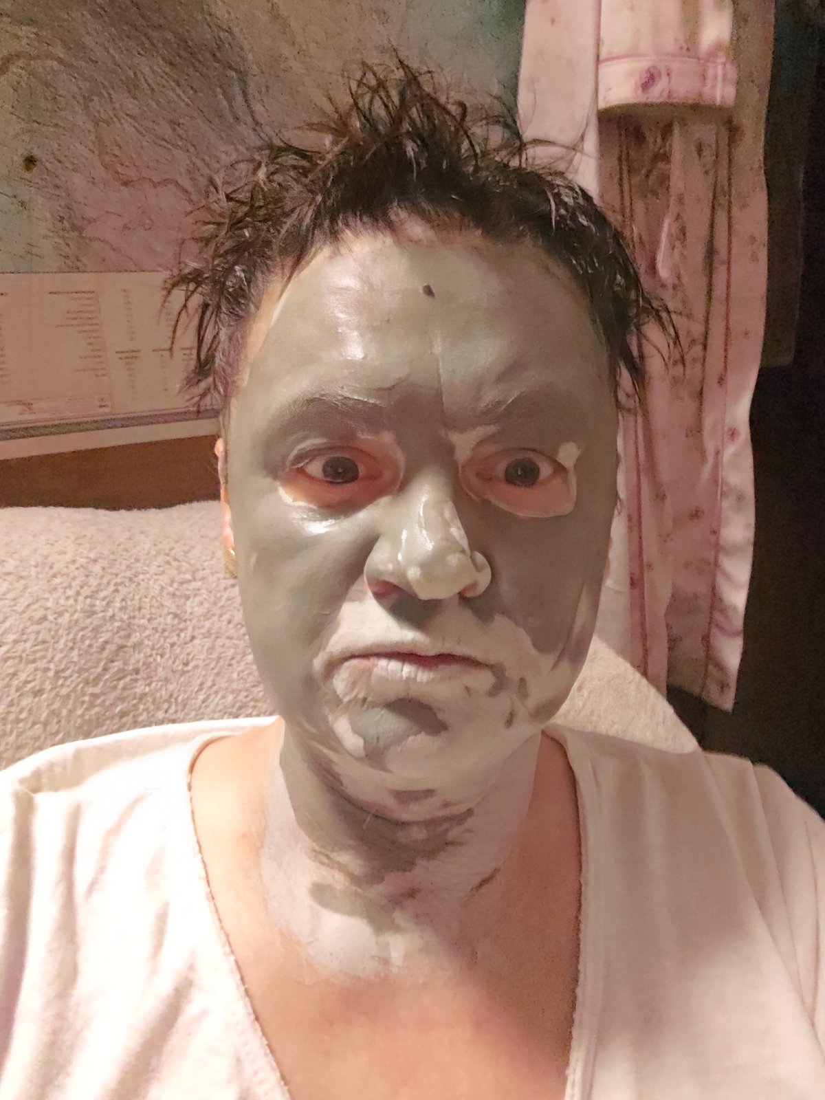 Face mask application session in Krasnoyarsk