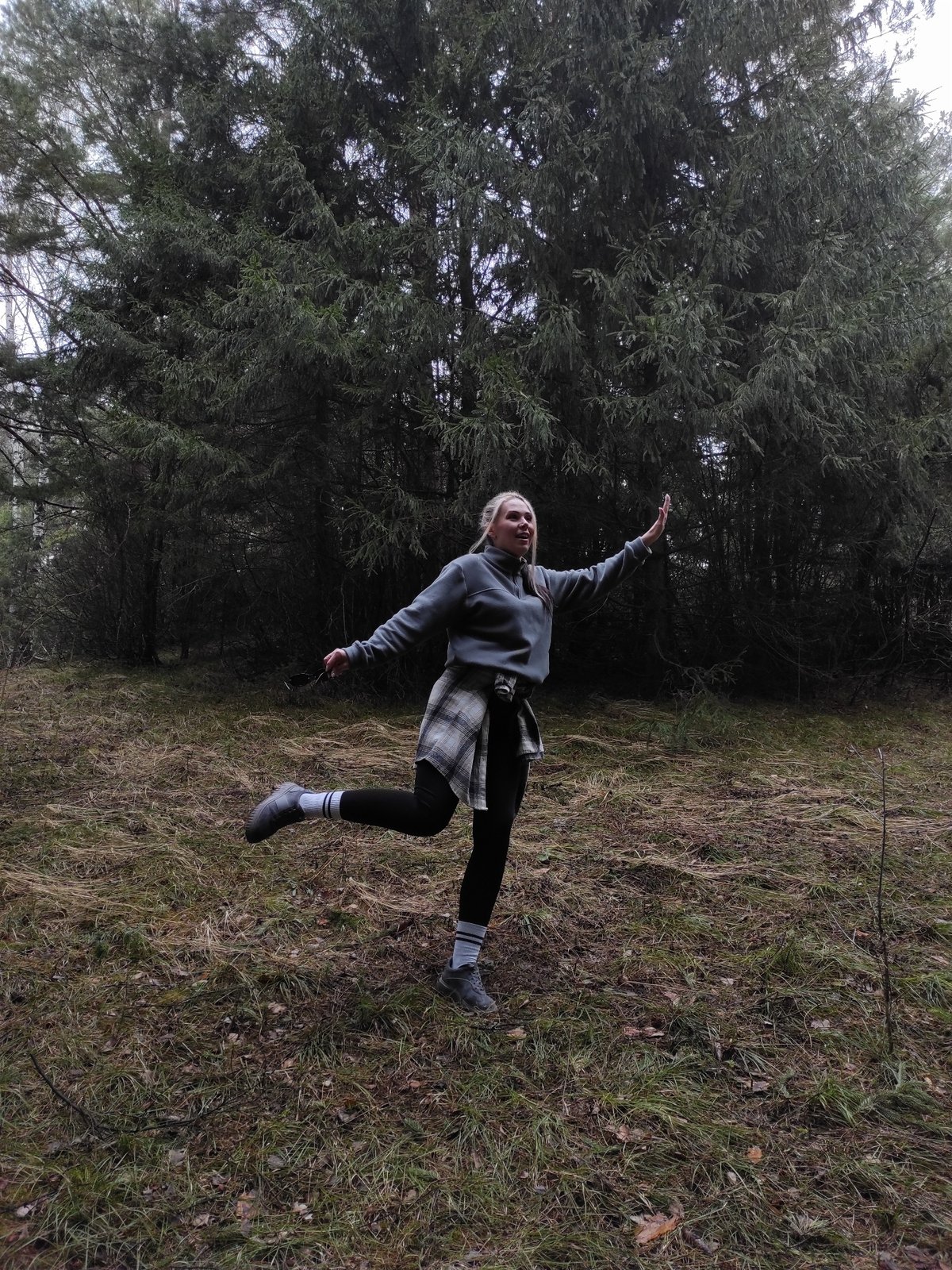 Woman spotted standing off-balance in Russian woodland