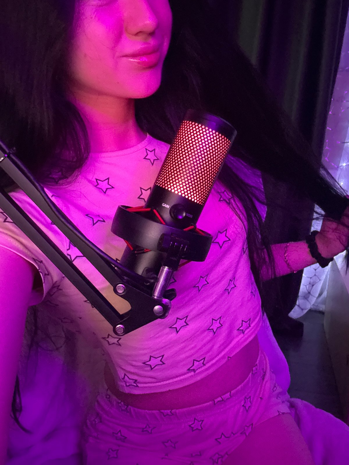 Woman records casual session in star pajamas, Novosibirsk