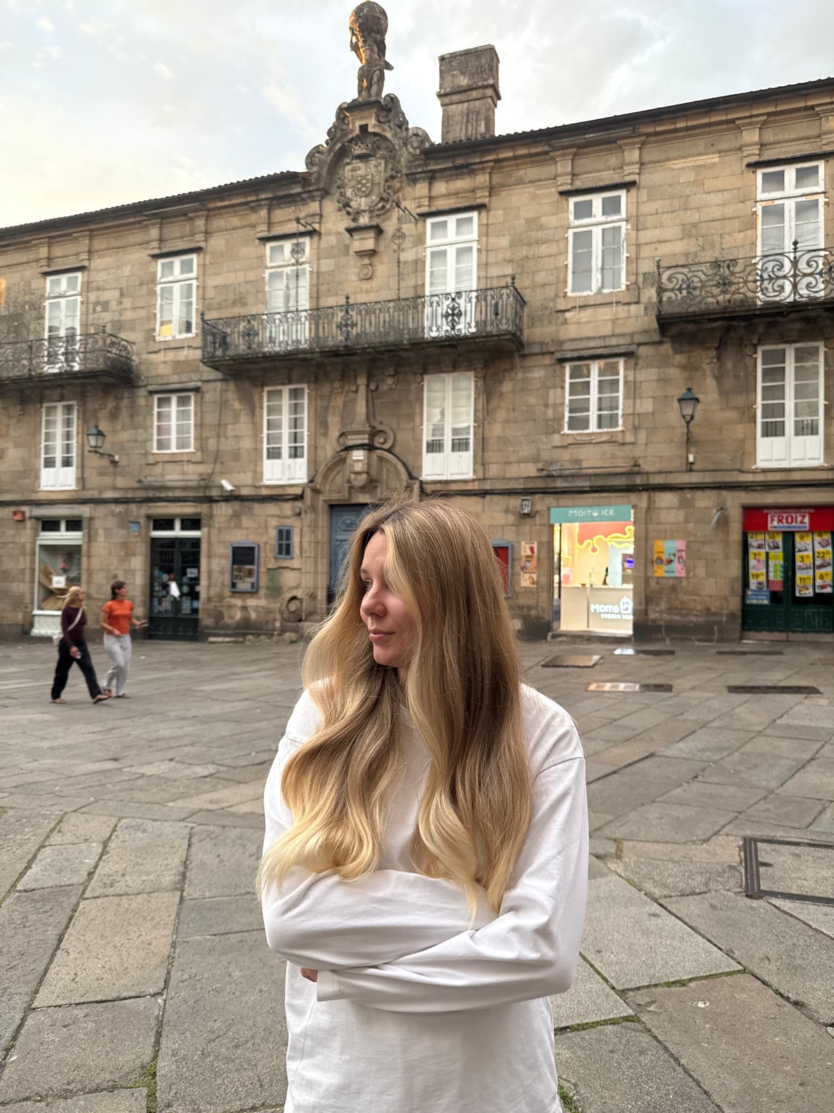 Evening exploration of Santiago de Compostela's historic architecture