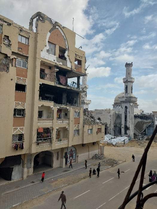 Structural damage documented on Khan Yunis street