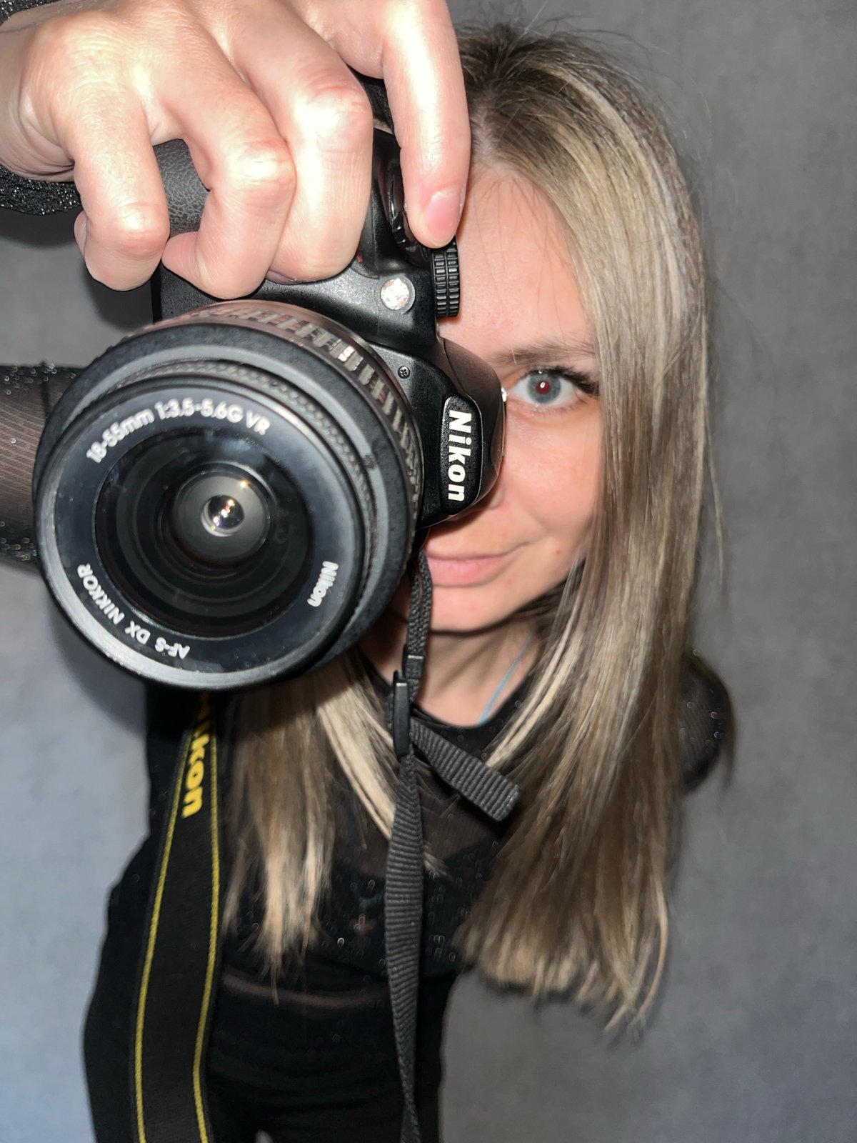 Casual photo session captured in Chaikovsky, Russia