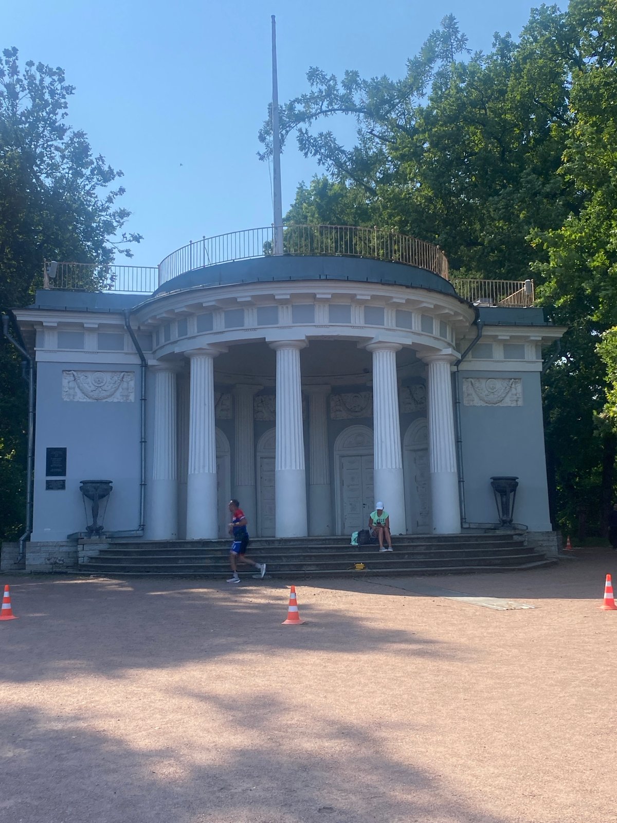 Summer afternoon on the Neva: water, parks, and neoclassical St. Petersburg