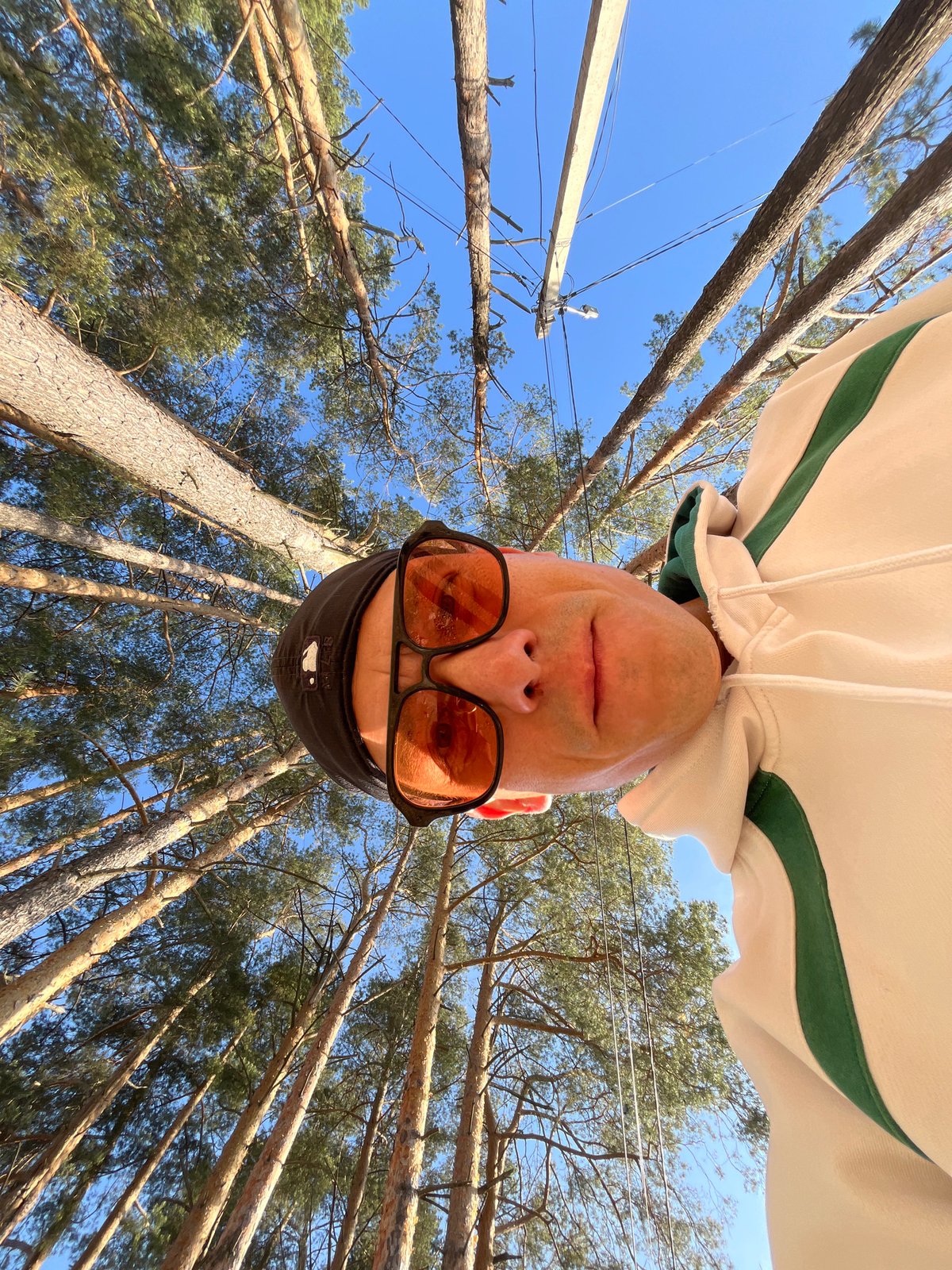 Family enjoys spring forest outing in Chaikovsky, Russia