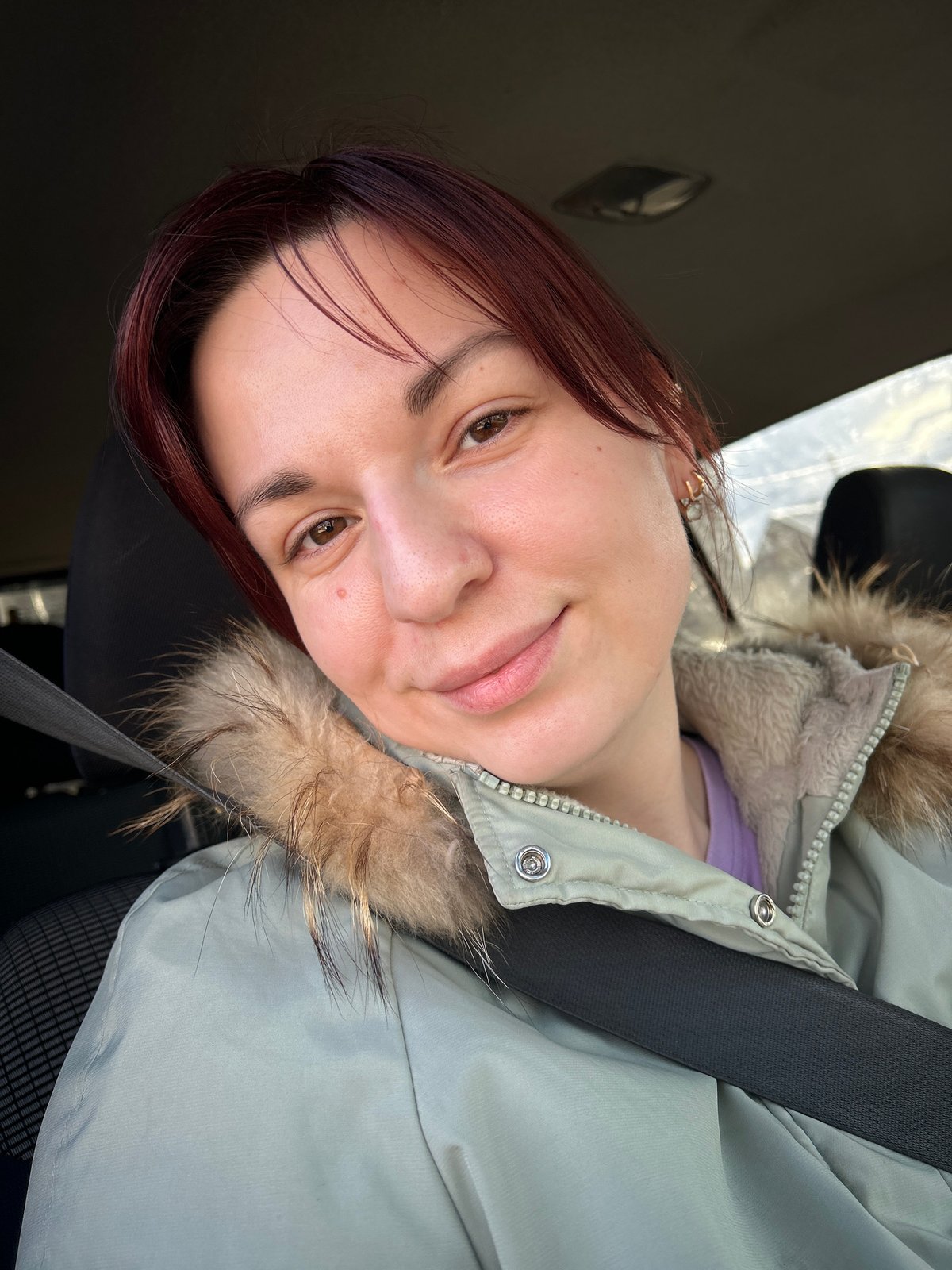 Woman and child photographed during vehicle stop in Chaikovsky