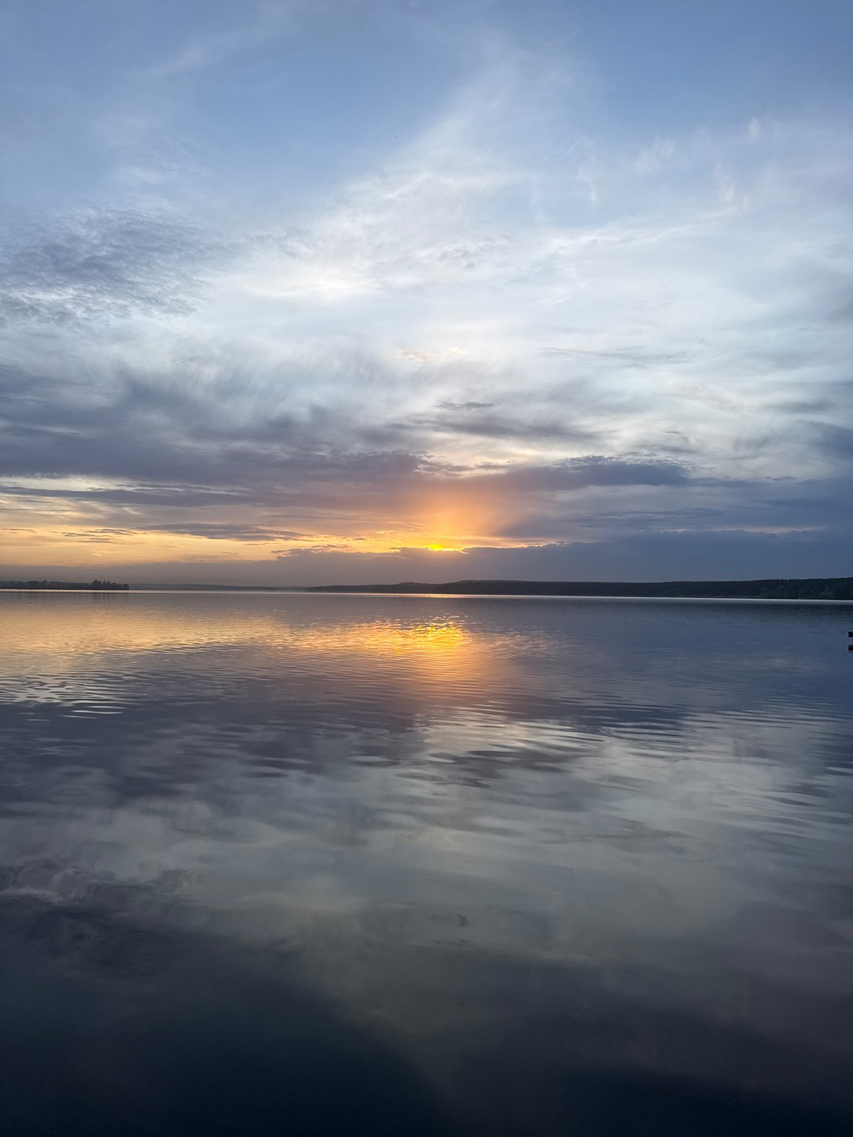 Sunset captured over Votkinsk waterfront, monument also documented